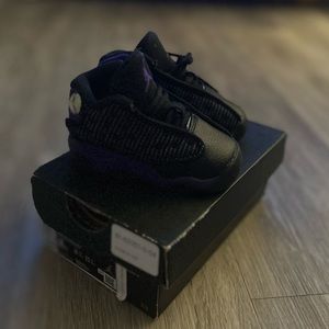 Jordan 13 retro (td) purple and black